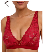 Falke Delicate Touch Triangle Bralette - Ventimiglia Red
