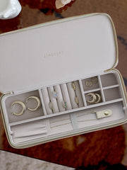Stackers Sleek Necklace Zipped Travel Jewellery Box - Oatmeal