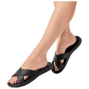 Totes SOLBOUNCE Bounce Cross Strap Sliders - Black